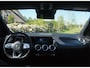Mercedes-Benz EQA 250 Business Solution AMG 67 kWh | Camera | Sfeerverlichting |