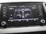 Skoda Karoq 1.5 TSI ACT Style Business 150PK DSG Trekhaak, 19", Virtual Pedal, Achteruitrijcamera, Memorystoel, Canton Audio, Keyless, Alarm, Stoelverwarming