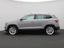 Skoda Karoq 1.5 TSI ACT Style Business 150PK DSG Trekhaak, 19", Virtual Pedal, Achteruitrijcamera, Memorystoel, Canton Audio, Keyless, Alarm, Stoelverwarming