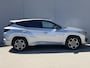 Hyundai Tucson 1.6 T-GDI PHEV N Line 4WD / Dealer Onderhouden / Fabrieksgarantie tot 11-2028 / Elektr. Stoelen / Stoel Ventilatie / Stoel Verwarrming / AppleCarplay & Android Auto / Achterbank Verwarming /