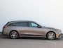 Mercedes-Benz E-klasse Estate 300 e AMG Line | Trekhaak | Bijrijdersscherm | Stoelkoeling/verwarming | Panoramadak | Memory stoelen | Matrix Koplampen