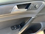 Volkswagen E-Golf / SOH 94%/ AUTOMAAT/ WARMTEPOMP/ ACC/ DODEHOEK/ PARK.SESOREN V+A/ CAMERA/ STOELVERWARM./ APP-CONNECT/ KEYLESS/ RIJ-MODI/ DIGITAL DASH/ DAB/ NAVI/ CLIMA/ LED/ 16'' LMV
