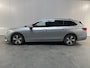 Volkswagen Passat Variant 1.5 eHybrid Business / AUTOMAAT/ TREKHAAK/ ACC/ PARK.SENSOREN V+A/ CAMERA/ STUUR+STOELVERWARM./ MASSAGE/ DODEHOEK/ HEAD-UP/ APP-CONNECT/ DIGITAL DASH/ DAB/ NAVI/ CLIMA/ LED/ 17'' LMV