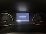 Peugeot 2008 1.2 PureTech Active Pack AUTOMAAT AIRCO CRUISE CONTROLE LM VELGEN HOGE INSTAP APPLE CARPLAY ANDROID AUTO DEALER ONDERHOUDEN 12 MAANDEN GARANTIE ZEER MOOIE AUTO