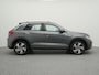 Volkswagen T-Roc R-Line 1.5 TSI 150 PK DSG | LED Plus | Achteruitrijcamera | Side Assist | Trekhaak | Navigatie |