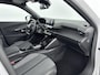 Peugeot 2008 SUV 1.2 145 pk Hybrid Allure | TOT 8 JAAR GARANTIE | Navigatie | 360 Camera | Adaptieve Cruise Control | 17"LMV | Dodehoekdetectie | CarPlay