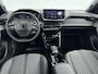 Peugeot 2008 SUV 1.2 145 pk Hybrid Allure | TOT 8 JAAR GARANTIE | Navigatie | 360 Camera | Adaptieve Cruise Control | 17"LMV | Dodehoekdetectie | CarPlay