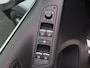 Volkswagen Tiguan 1.4 TSi R-Line Edition 125 Pk | Panoramadak | Trekhaak | Camera | Cruise Control | Climatronic | Navigatie | 18 Inch