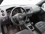 Volkswagen Tiguan 1.4 TSi R-Line Edition 125 Pk | Panoramadak | Trekhaak | Camera | Cruise Control | Climatronic | Navigatie | 18 Inch