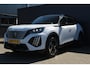 Peugeot e-2008 EV GT 54 kWh | Incl. 12 maanden garantie | SOH 97% | Warmtepomp | Achteruitrijcamera | Parkeersensoren | Apple carplay/Android auto | Cruise control | Climate control | Navigatie | Airco | Lichtmetalen velgen