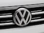 Volkswagen Tiguan 1.5 TSi 150 Pk Automaat Highline Business R | Trekhaak | Panoramadak | Stoelverwarming | Adaptive Cruise | Camera | CarPlay | Navigatie | 19 Inch
