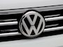 Volkswagen Tiguan 1.5 TSi 150 Pk Automaat Highline Business R | Trekhaak | Panoramadak | Stoelverwarming | Adaptive Cruise | Camera | CarPlay | Navigatie | 19 Inch