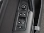Volkswagen Tiguan 1.5 TSi 150 Pk Automaat Highline Business R | Trekhaak | Panoramadak | Stoelverwarming | Adaptive Cruise | Camera | CarPlay | Navigatie | 19 Inch