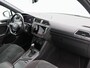Volkswagen Tiguan 1.5 TSi 150 Pk Automaat Highline Business R | Trekhaak | Panoramadak | Stoelverwarming | Adaptive Cruise | Camera | CarPlay | Navigatie | 19 Inch