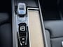Volvo XC60 2.0 T8 Plug-in hybrid AWD Ultra Dark | Stoel/stuurverw. | CarPlay | Pano!
