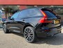 Volvo XC60 2.0 T6 Plug-in hybrid AWD Ultra Black Edition | Trekhaak | 22'' LMV | Head-Up | Keyless | Harman-Kardon