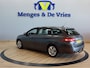 Peugeot 308 SW 1.2 PureTech Blue Lease Premium Airco ECC | Trekhaak | Parkeer Sensoren | Navigatie | Cruise Control | Isofix | NAP | Apple Carplay