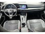 Volkswagen Golf 1.5 eTSI R-Line Bns