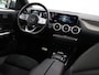 Mercedes-Benz B-klasse 180 Business Solution AMG | Panoramadak | Trekhaak | Stoelverwarming | Widescreen |