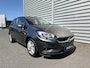Opel Corsa 1.4 90pk Favourite | Apple carplay | Parkeersensoren achter | Navigatiesysteem | Start & Stop systeem | Cruise control | Metallic lak | Trekhaak afneembaar |