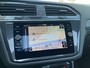 Volkswagen Tiguan 1.4 TSI eHybrid 245PK R-Line Business / Fabrieksgarantie tm 18-01-2028 / Panoramadak / Black Style / Zwenkbare Trekhaak / Head-Up Display / 360 Camera