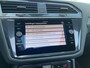 Volkswagen Tiguan 1.4 TSI eHybrid 245PK R-Line Business / Fabrieksgarantie tm 18-01-2028 / Panoramadak / Black Style / Zwenkbare Trekhaak / Head-Up Display / 360 Camera