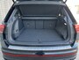 Volkswagen Tiguan 1.4 TSI eHybrid 245PK R-Line Business / Fabrieksgarantie tm 18-01-2028 / Panoramadak / Black Style / Zwenkbare Trekhaak / Head-Up Display / 360 Camera