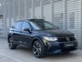Volkswagen Tiguan 1.4 TSI eHybrid 245PK R-Line Business / Fabrieksgarantie tm 18-01-2028 / Panoramadak / Black Style / Zwenkbare Trekhaak / Head-Up Display / 360 Camera