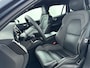 Volvo V60 T6 Recharge Plus Dark | 18" | Sporstoelen | Trekhaak | 360 Camera  Harman Kardon | Adaptieve Cruise | BLIS