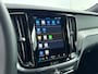 Volvo V60 T6 Recharge Plus Dark | 18" | Sporstoelen | Trekhaak | 360 Camera  Harman Kardon | Adaptieve Cruise | BLIS