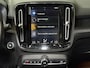 Volvo XC40 1.5 T3 Momentum 163 PK / Panorama dak / Navigatie full map / Lederen interieur / Cruise control / Climate control