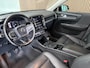 Volvo XC40 1.5 T3 Momentum 163 PK / Panorama dak / Navigatie full map / Lederen interieur / Cruise control / Climate control