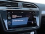 Volkswagen Tiguan 1.5 TSI ACT Highline Business R | Panoramadak | Stoelverwarming | App-Connect |