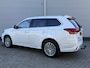 Mitsubishi Outlander 2.4 PHEV Intense+ | Schuif-/kanteldak | 4WD | Navigatie | Stoel/Stuurwielverwarming |