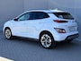 Hyundai Kona Electric EV Fashion 64 kWh / SOH 100% / Fabrieksgarantie t/m 3-2028 / Apple Carplay/Android Auto / Warmtepomp / Navigatie /