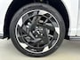 Hyundai Kona Electric N Line Business 64.8 kWh | Warmtepomp | Stoel + stuurverwarming | 19" Lm-wielen | Bose audio |