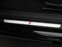 Audi A4 Avant 35 TFSi 150 Pk Automaat S-Line | Stoelverwarming | Navigatie | Climatronic | Parkeersensoren | Cruise Control | CarPlay | 18 Inch |