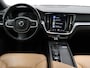 Volvo V60 T5 AUT(8) MOMENTUM SCHUIFDAK HARMAN KARDON TREKHAAK KEYLESS ACC