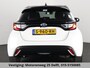 Toyota Yaris 1.5 HYBRIDE BI-TONE SPORTS GARANTIE 6-2031 . ADAPTIEVE CRUISE CONTROL . DEALER ONDERHOUDEN . ACHTERUITRIJ CAMERA .