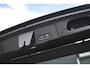 Volvo XC60 T6 Plug-in hybrid AWD Ultra Dark | Luchtvering | Panoramadak | Semi-elektrische trekhaak | 360 graden camera | Premium audio by Harman Kardon | BLIS | Keyless | Head-up display | Elektrische stoelen met geheugen