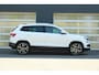 Skoda Karoq 1.5 TSI 150pk DSG ACT Style Business | Trekhaak | Sportstoelen | Stoelverwarming | Camera | Cruise Control | 19' Velgen