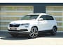 Skoda Karoq 1.5 TSI 150pk DSG ACT Style Business | Trekhaak | Sportstoelen | Stoelverwarming | Camera | Cruise Control | 19' Velgen