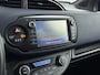 Toyota Yaris 1.5 Hybrid Bi-Tone | bi-tone | 16 inch velgen | Keyless entry |