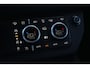 Land Rover Defender 110 2.0 P300e 110 X-Dynamic HSE 300pk Panoramadak/Trekhaak/Meridian