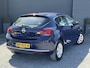 Opel Astra 1.4 Business + Navi,Camera,Dodehoek,Airco,Cruise,Lm velgen,Pdc V+A,102pk,Nieuwe Apk bij Aflevering