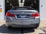 BMW 5-Serie 520i High Executive M Sport *NAP | Schuif/Kantel | Memory | Xenon | Leder | Stoelverw. | 18" | Keyless | Cruise | Clima | Navi*