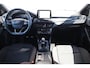 Ford Focus Wagon 1.0 EcoBoost ST Line Business Trekhaak Navigatie Carplay Android Clima Adaptive Cruise Parkeersensor