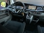 Volkswagen Transporter 2.0 TDI L2H1 32 DC Caravelle | Camera | Led | 20 inch. | Cruise control | Automaat |