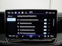Volkswagen Passat Variant 1.5 eTSI Business NL-AUTO / TREKHAAK / FULL LED / SFEER / KEYLESS / CAMERA / STOELVERW / STUURVERW / CARPLAY