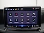 Volkswagen Passat Variant 1.5 eTSI Business NL-AUTO / TREKHAAK / FULL LED / SFEER / KEYLESS / CAMERA / STOELVERW / STUURVERW / CARPLAY